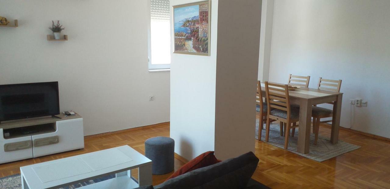 Bim Apartment Ohrid Exteriör bild