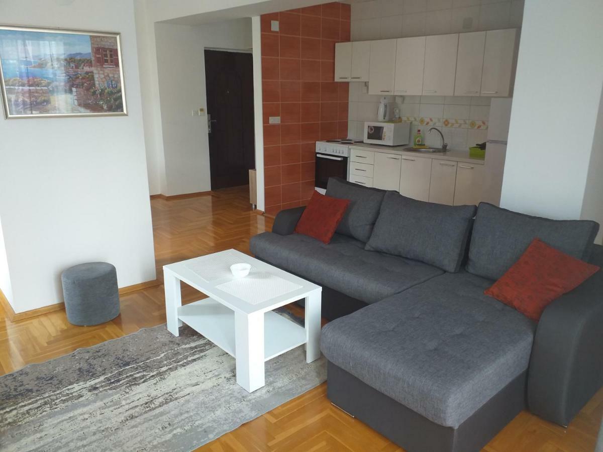 Bim Apartment Ohrid Exteriör bild